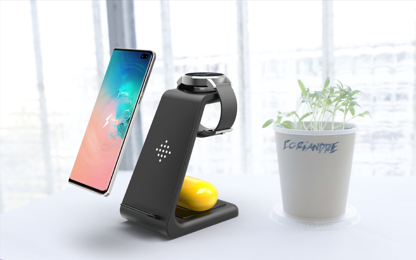 3 In 1 Fast Charging Station Wireless Charger Stand Wireless Quick Charge Dock For Phone and accessories.